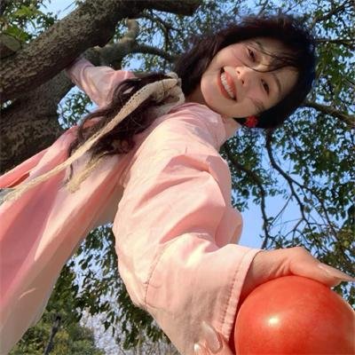 卡蜜儿·克劳岱尔